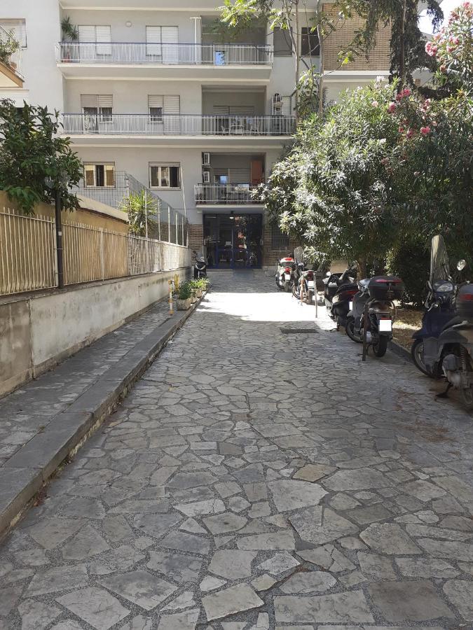 Il Papavero Nero Roma Ngoại thất bức ảnh